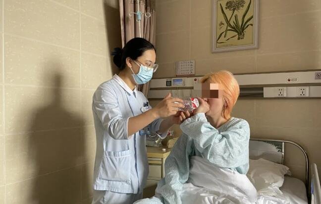 “我住我的院，你該忙啥忙啥！”年輕人都這么“佛”了嘛？
