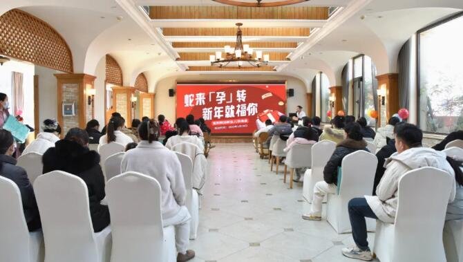 <a href='http://lnzszx.com/' target='_blank'><u>徐州仁慈醫(yī)院</u></a>