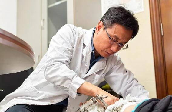 <a href='http://lnzszx.com/' target='_blank'><u>徐州仁慈醫(yī)院</u></a>